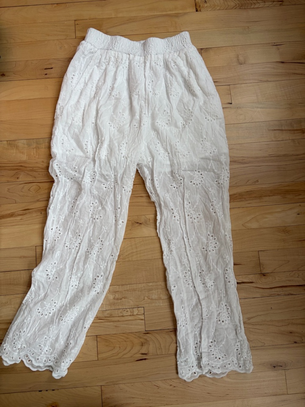 Oak + Fort White Eyelet Wide-Leg Women's Pants